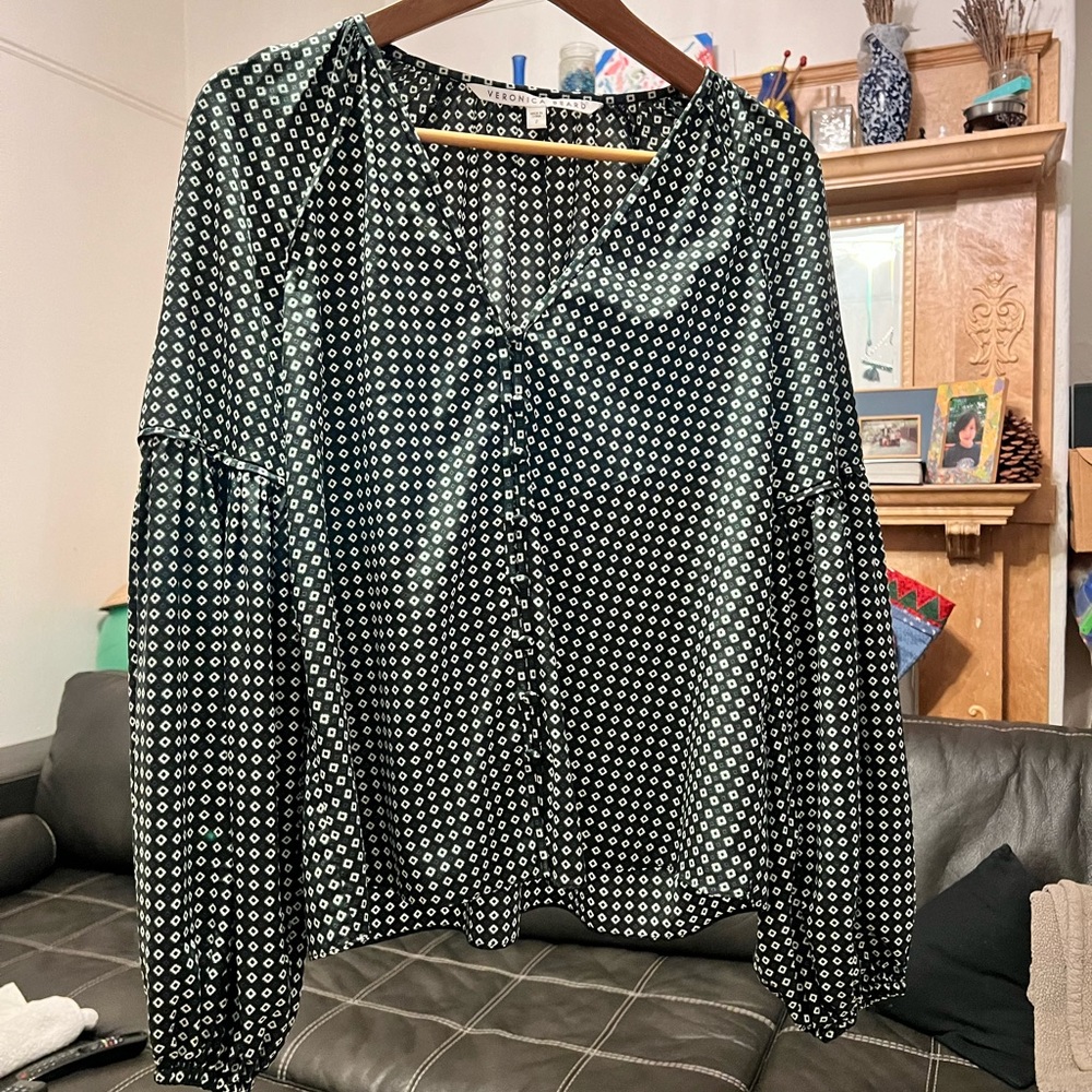 Veronica Beard silk top excellent condition